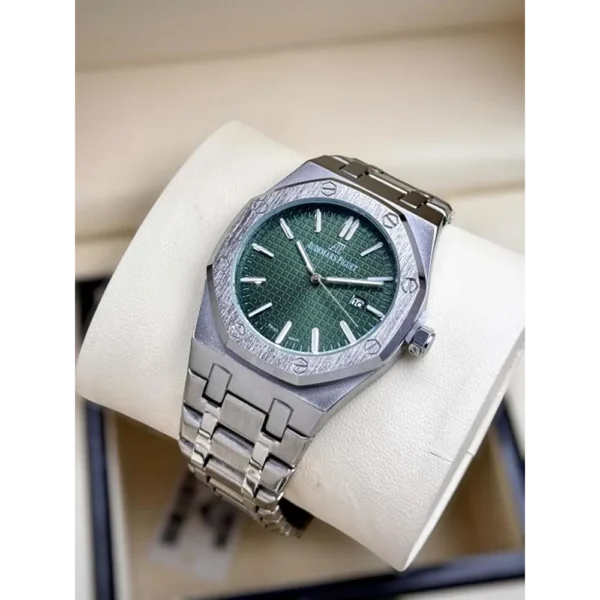 Audemars Piguet Watch For Men (SUP232)