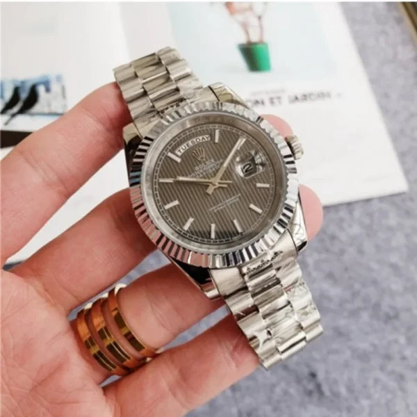 Classic Rolex Watch For Men (LL601)