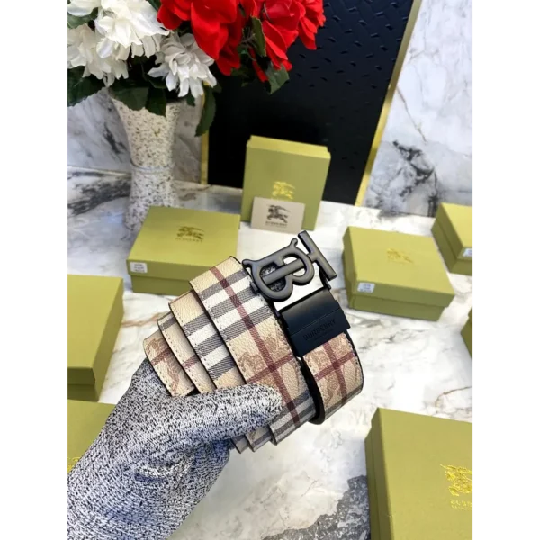 Premium Burberry Belt For Men (SOS2793) - Image 2